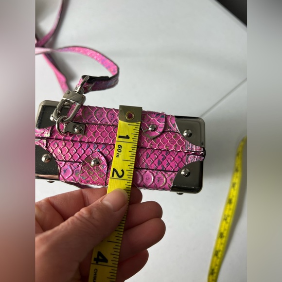 Chris Davis clutch crossbody purse - Picture 13 of 16